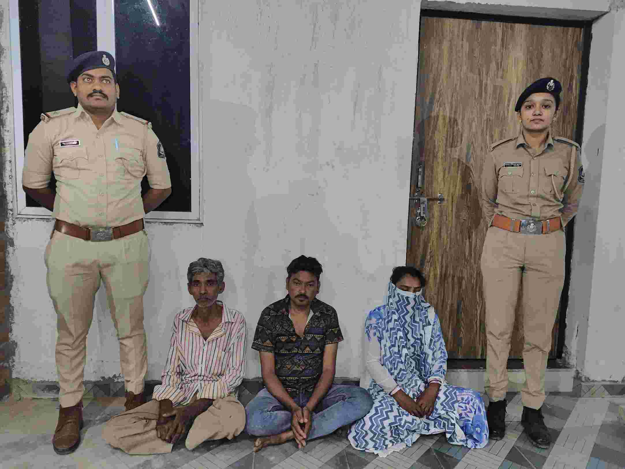 ઝપાઝપી દરમિયાન ધક્કો વાગતા નીચે પડી જતા માથામાં ગંભીર ઇજાથી મોત 
