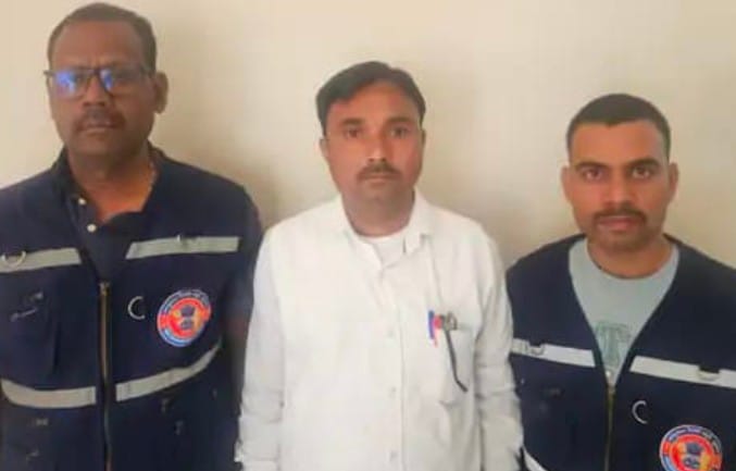 લાંચ લેતા પીઢ આચાર્ય એસીબીના જાળમાં ફસાયા