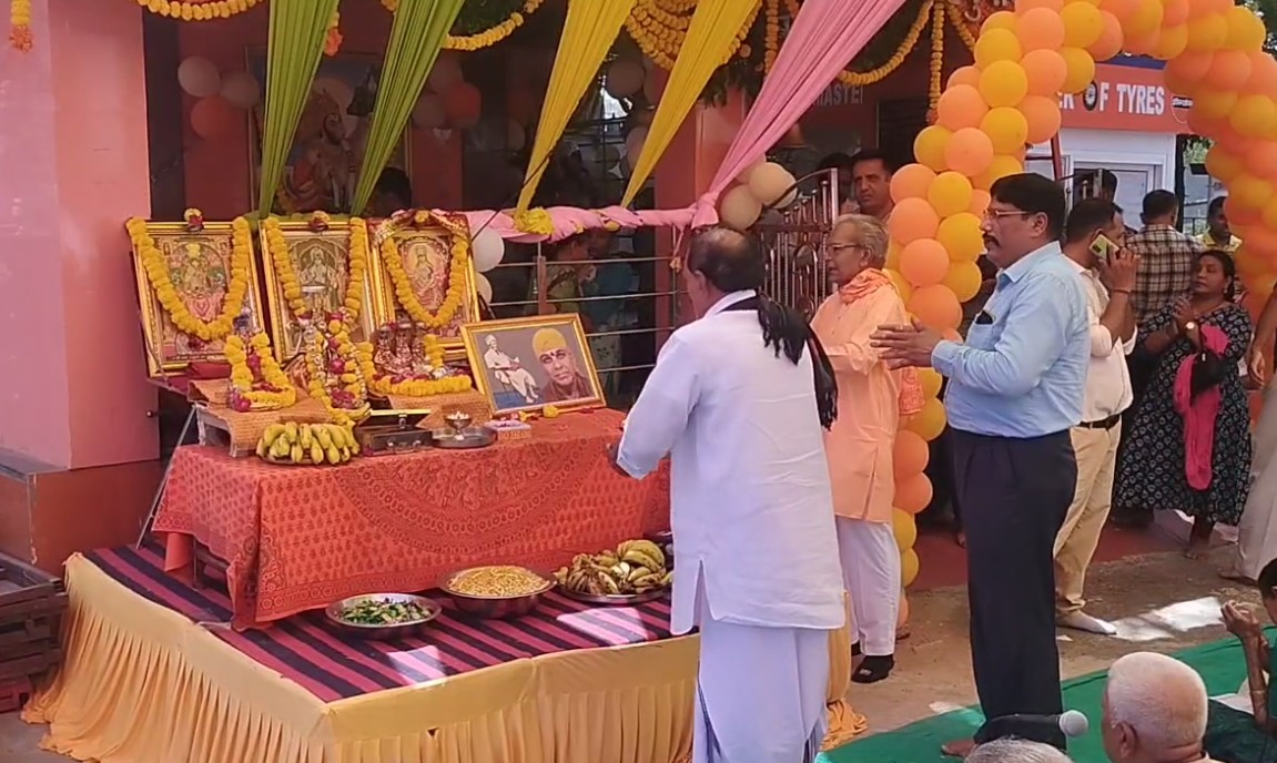 માંજલપુર પીપળીયા હનુમાનજી મંદિર ખાતે સવારથી સુંદરકાંડ પાઠનું આયોજન 