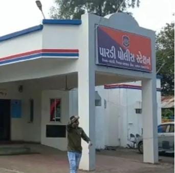વધુ એક યુવતી બની અંધશ્રદ્ધાનો ભોગ! વલસાડના પલસાણા ગામે ભુવાએ શરીર પર 8 ડામ આપતા મોત