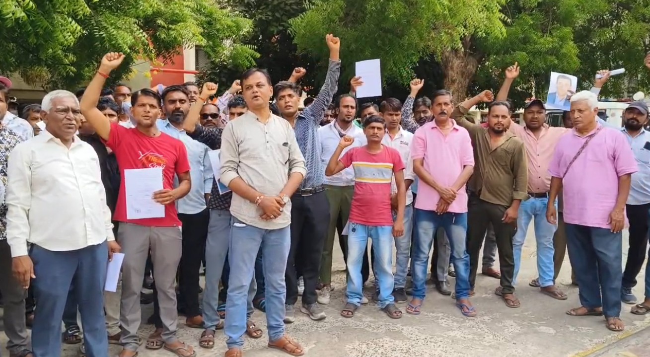 GSFC ના હંગામી કર્મીઓ ન્યાય માટે આંદોલનના માર્ગે