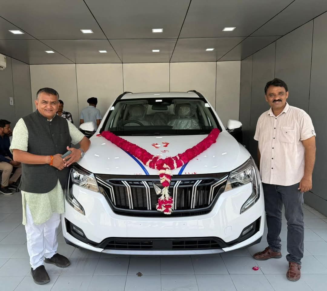 વડોદરા શહેર જિલ્લાના પ્રમુખો હવે લક્ઝરીયસ ગાડીમાં ફરતા થઈ ગયા