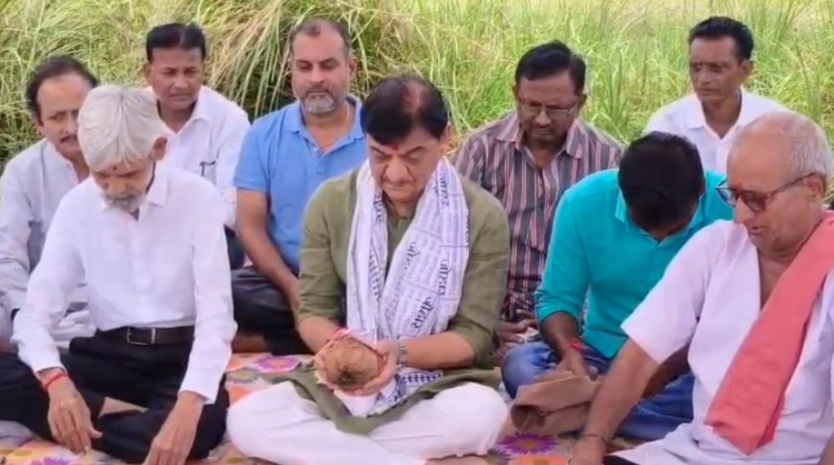 ડભોઇ તાલુકામાં 12 શાળાઓનું ખાતમુહૂર્ત કરવામાં આવ્યું 