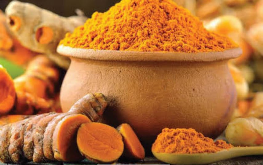 આયુર્વેદિક ઉપચાર : લીલી હળદરના ફાયદા