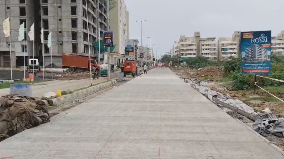 RCC ના રોડ બનાવાથી ખાડાઓથી છુટકારો મળશે