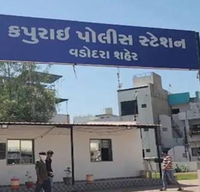 પાન પાર્લરમાં સીસીટીવી કેમેરા નહી લગાવનાર સંચાલકની અટકાયત