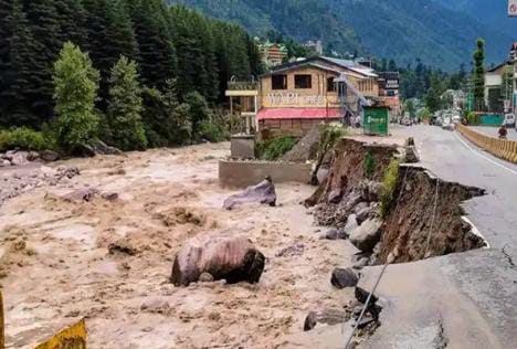 હિમાચલમાં ભુસ્ખલનની ૧૬, વાદળ ફાટવાની ૧૯ અને પૂરની ૨૩ ઘટનાઓ બની
