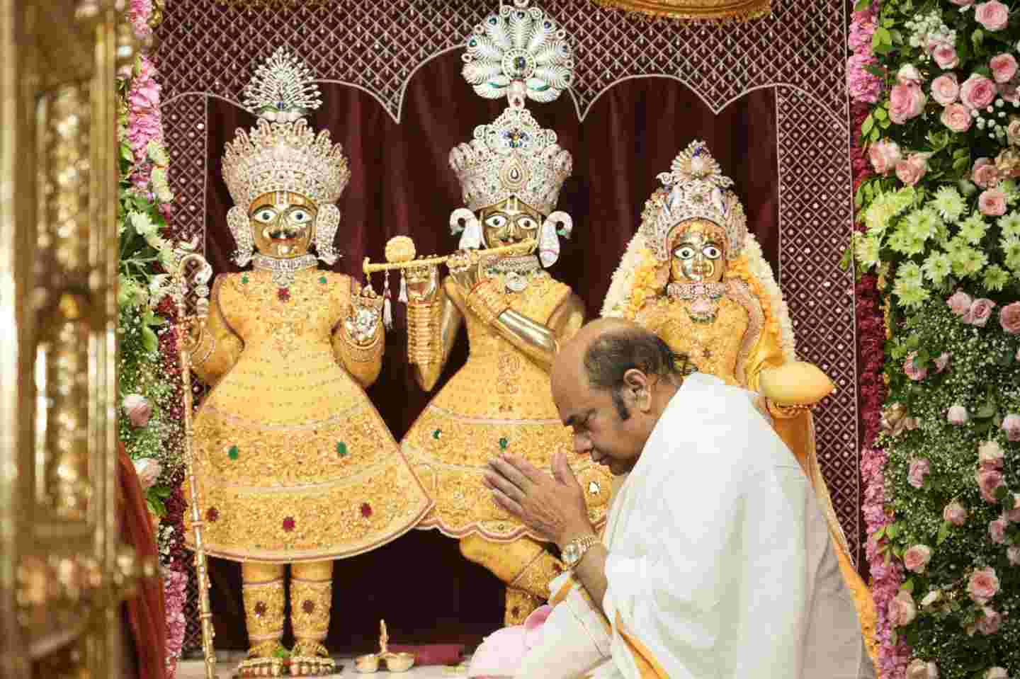 વડતાલધામ સ્વામિનારાયણ મંદિરમાં ગુરૂપૂર્ણિમા હર્ષોઉલ્લાસ સાથે ઉજવાઈ 