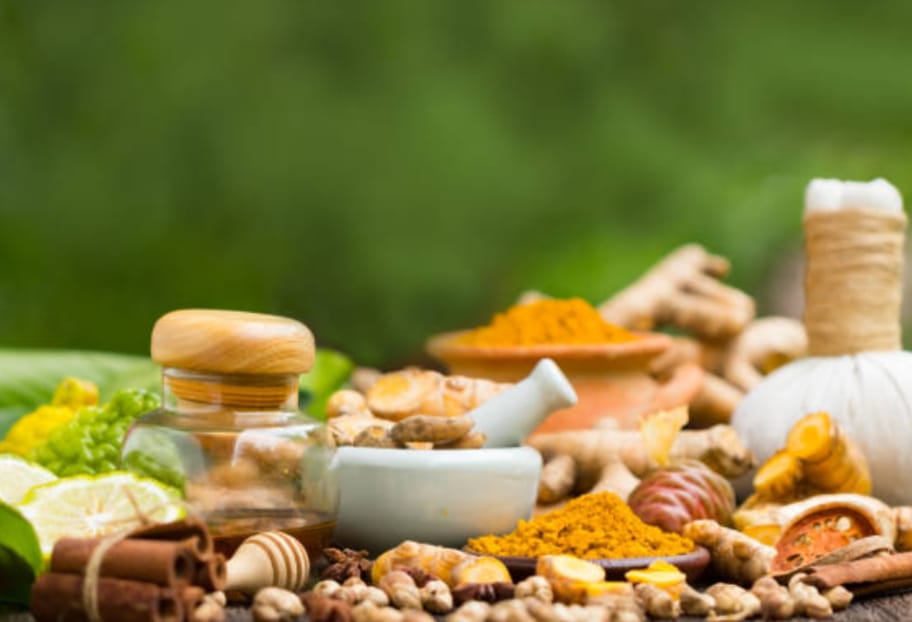 આયુર્વેદિક ઉપચાર : દાંત નો સડો દૂર કરવાના ઉપાય...