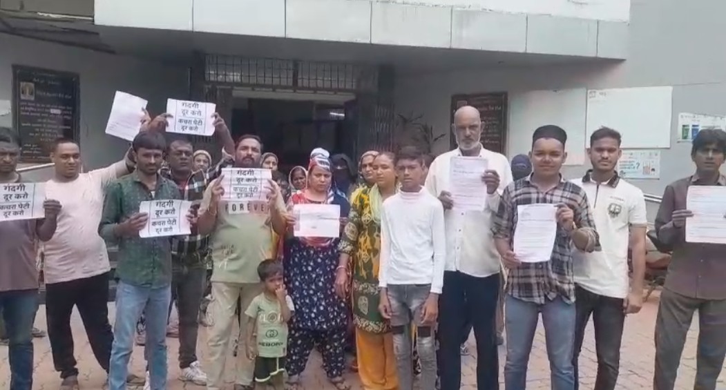 આજવા રોડ નુરાની મહોલ્લો એકતાનગર માં કચરાની સમસ્યા