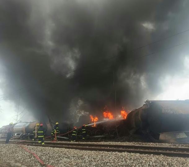 તમિલનાડુ: તમિલનાડુમાં ડીઝલ વહન કરતી માલગાડીમાં આગ, ઘણી ટ્રેનોને અસર