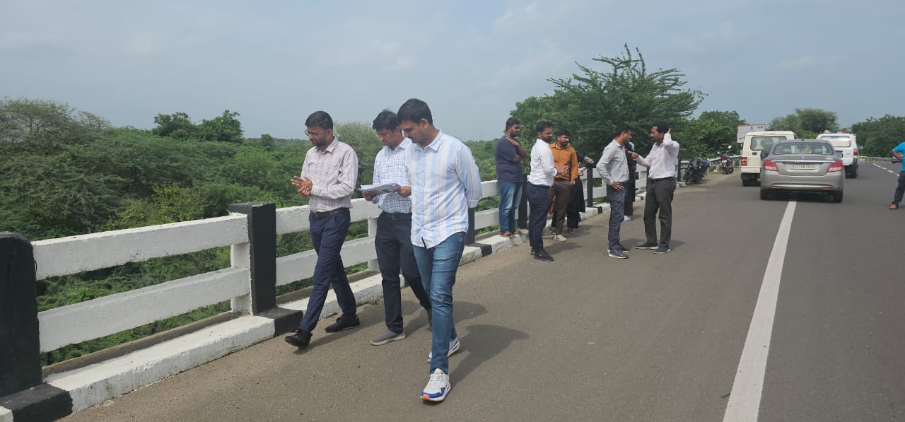 વડોદરા જિલ્લામાં માર્ગો ઉપર બનેલા ૧૧૫ પૂલોની બે દિવસમાં થઇ ચકાસણી 