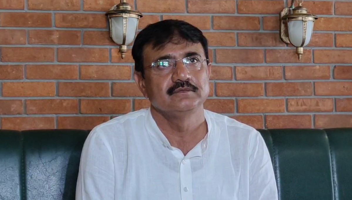 ચૂંટણી પહેલા સાવલીના ધારાસભ્ય સામે ડેરીના ડિરેક્ટરનો ખુલ્લો મોરચો 