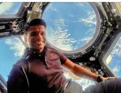 શુભાંશુ શુક્લાએ કેલિફોર્નિયા તટ નજીક પેસિફિક મહાસાગરમાં સ્પેસએક્સ ડ્રેગન કેપ્સૂલ મારફત ઉતરાણ કર્યું