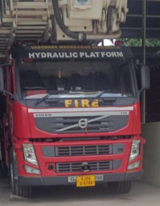 વડોદરા ફાયર બ્રિગેડની 44 મીટર સ્નોરકેલનો વીમો નથી, ફીટનેસ વેલિડિટી પણ 2024માં  પુરી થઈ ગઈ છે!  