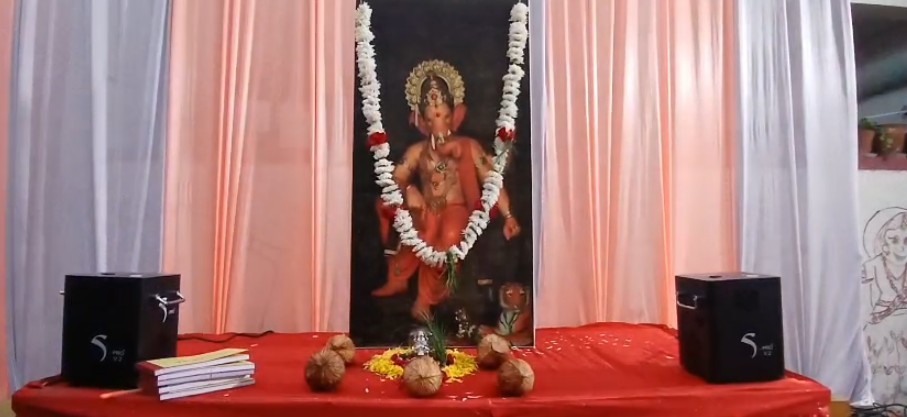 રામેશ્વર યુવક મંડળ એન્ડ ચેરીટેબલ ટ્રસ્ટ દ્વારા 49 મો ગણેશ ઉત્સવ ઉજવવાની તૈયારીના ભાગરૂપે ભૂમિ પૂજન કરવામાં આવ્યું