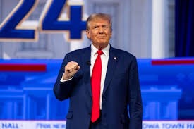 ડોનાલ્ડ ટ્રમ્પ દ્વારા H-1B વિઝા વધુ કડક બનાવવાની તૈયારીઓ