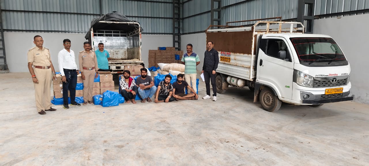 કન્સ્ટ્રક્શન કંપનીનું બોર્ડ મારીને અંદર દારૂના કટીંગના ખેલનો પર્દાફાશ 