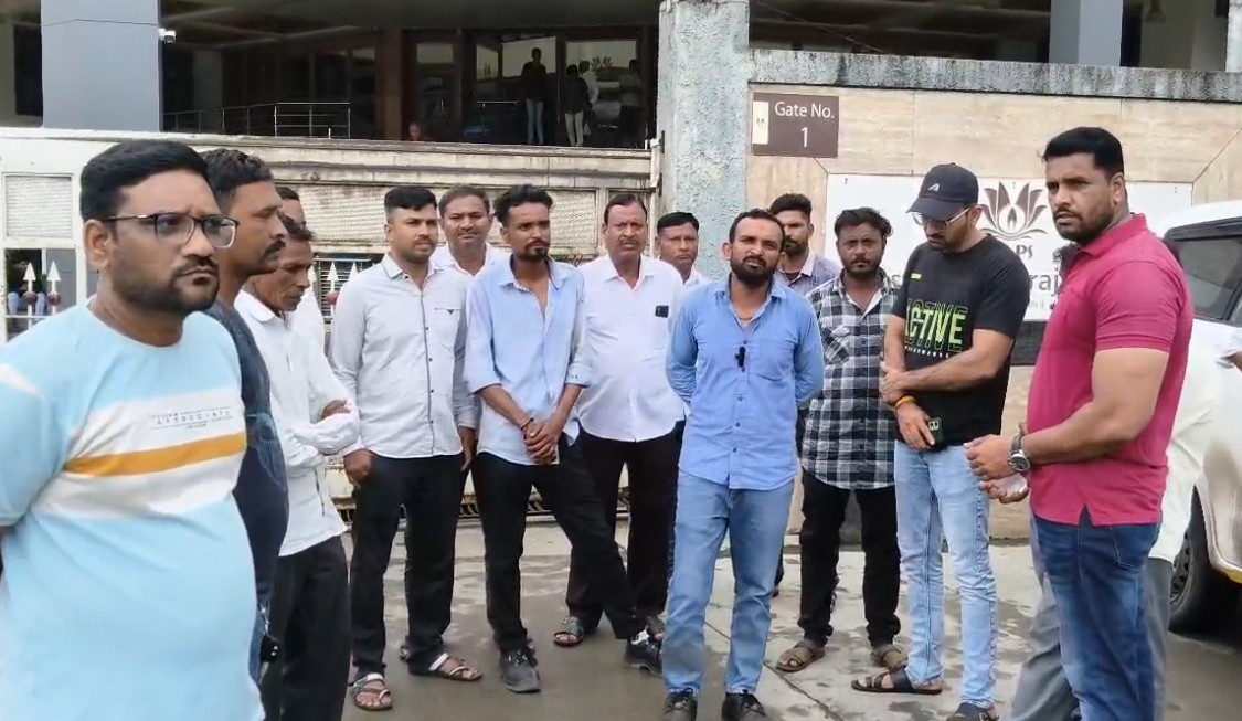 દહેજની શિવા ફાર્મા કેમમાં એસીડ ક્લોરાઇડ પ્લાન્ટમાં ભયંકર બ્લાસ્ટ 2 કામદારોનું મોત અન્ય એક ગંભીર