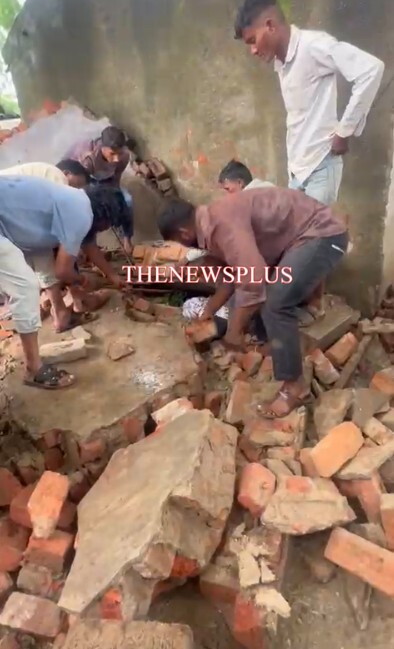 ડેસર તાલુકાના વચ્છેસર ગામમાં આવાસની દિવાલ પડી જવાથી એક વ્યક્તિનું મોત નિપજ્યું