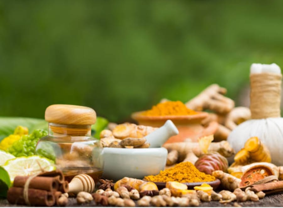 આયુર્વેદિક ઉપચાર : આંખોની પીડા દૂર કરવાના ઉપાય.