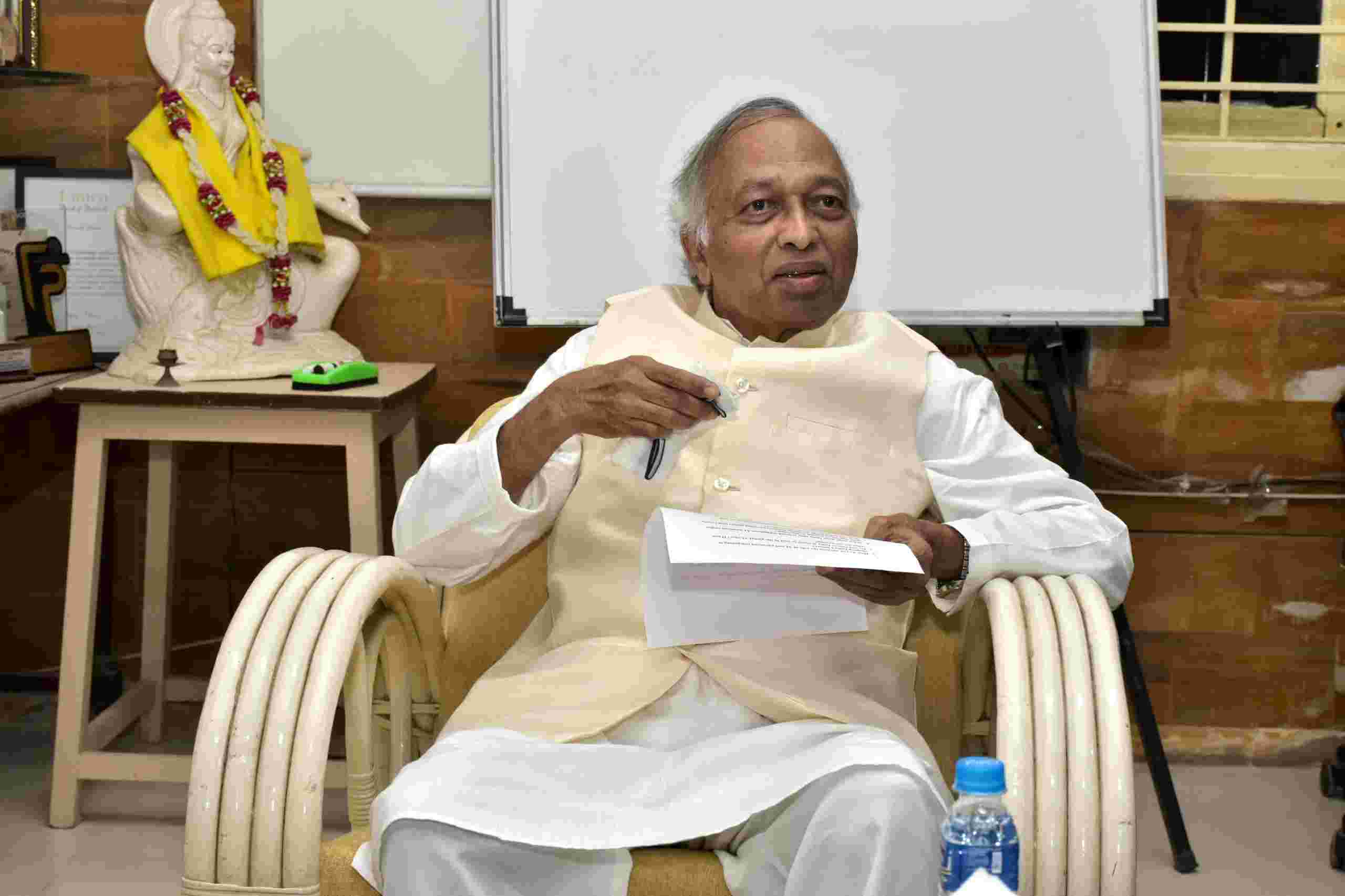 પરમ સુપર કોમ્પ્યુટરના જનક ડો. વિજય ભાટકર કહે છે, નજીકના ભવિષ્યમાં ભારતમાંથી કોમ્પ્યુર હાર્ડવેરની પણ નિકાસ થવા લાગશે 