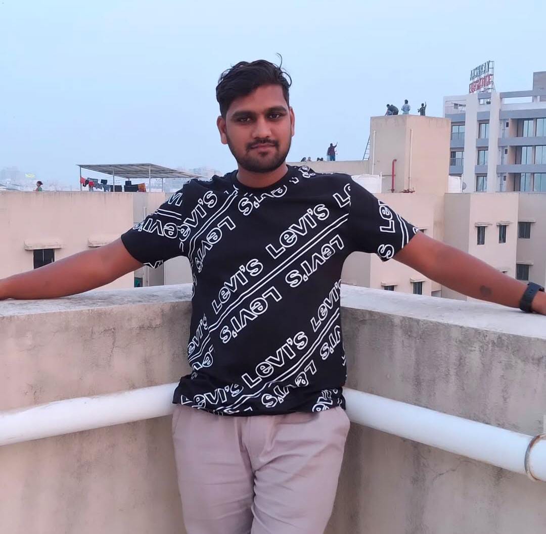 પાર્કિંગ બાબતે ઝઘડામાં ધારદાર હથિયાર થી યુવકની હત્યા 