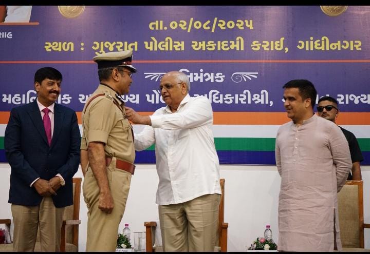 ગુજસીટોકના ગુનાઓ નોંધીને ગુંડાઓની શાન ઠેકાણે લાવનારા સીપી નરસિમ્હા કોમાર “પોલીસ ચંદ્રક અલંકરણ” એવોર્ડથી સન્માનિત