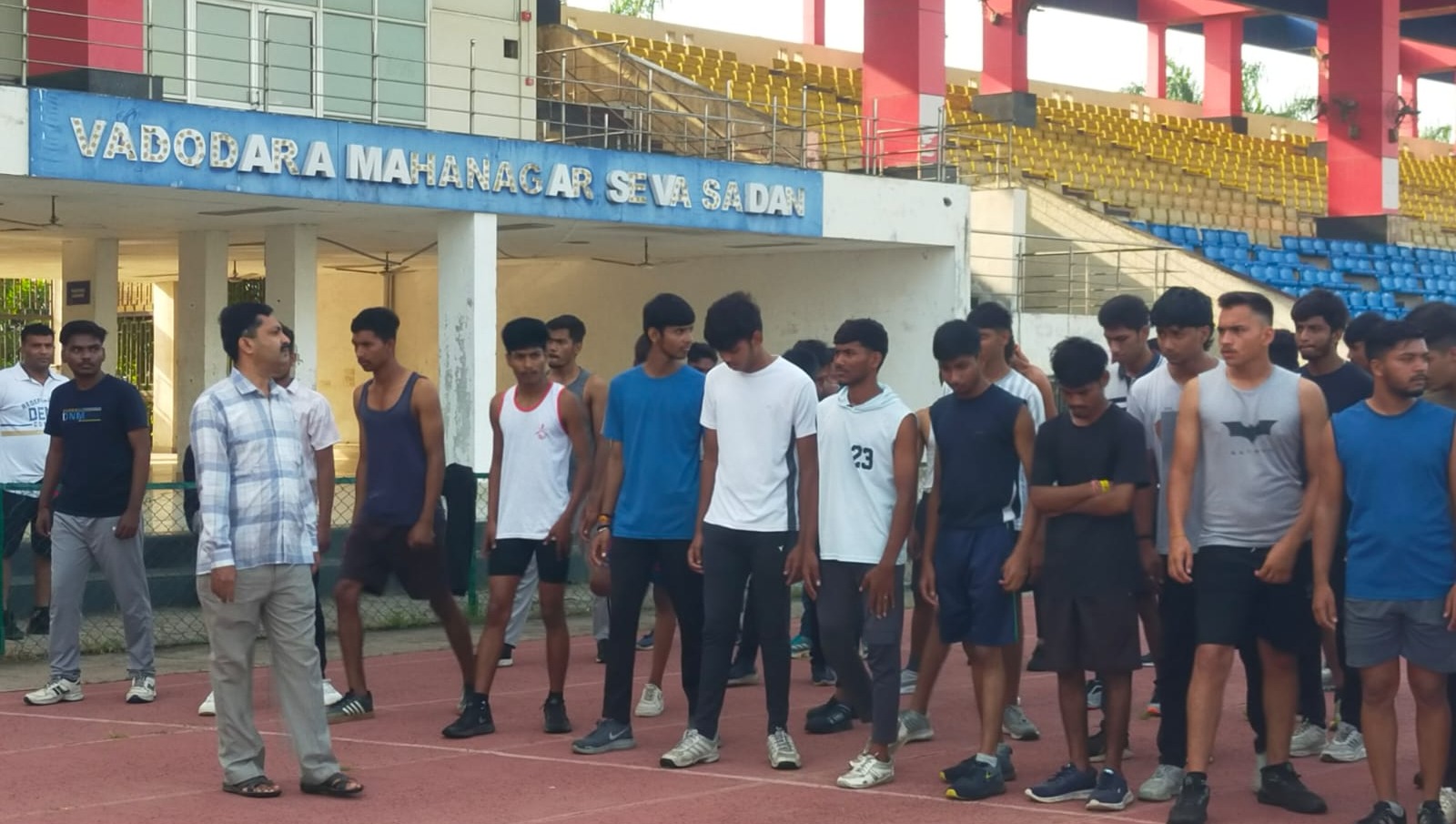 વડોદરામા લશ્કરી ભરતી પૂર્વેની નિઃશુલ્ક નિવાસી તાલીમ માટે પ્રિ-સ્ક્રુટીની યોજાઈ