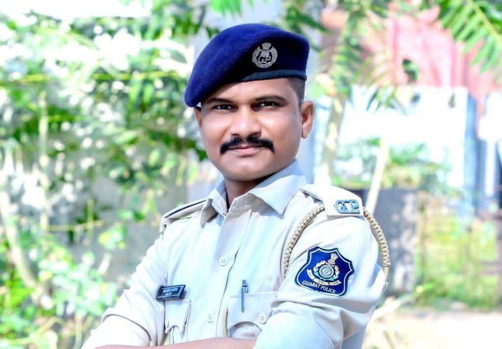 વાઘોડિયાના પોલીસ કોન્સ્ટેબલનો ફાંસો ખાઈ આપઘાત