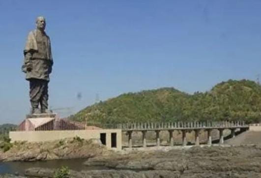 હાઈ-સ્પીડ કોરિડોર પ્રોજેક્ટ માટે વડોદરાના કેલનપુર ખાતે જમીન સંપાદનની પ્રક્રિયા હાથ ધરવામાં આવી 