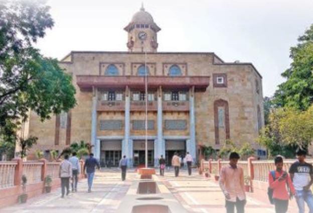 તિરંગા યાત્રામાં ભાગ લેનાર વિદ્યાર્થીઓને ક્રેડિટ આપવામાં આવશે:  ગુજરાત યુનિ.ના VC નિરજા ગુપ્તા