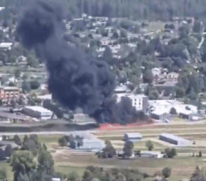 કાલિસ્પેલ સિટી એરપોર્ટ પર વિમાન લેન્ડિંગ દરમિયાન અન્ય વિમાન સાથે અથડાયું