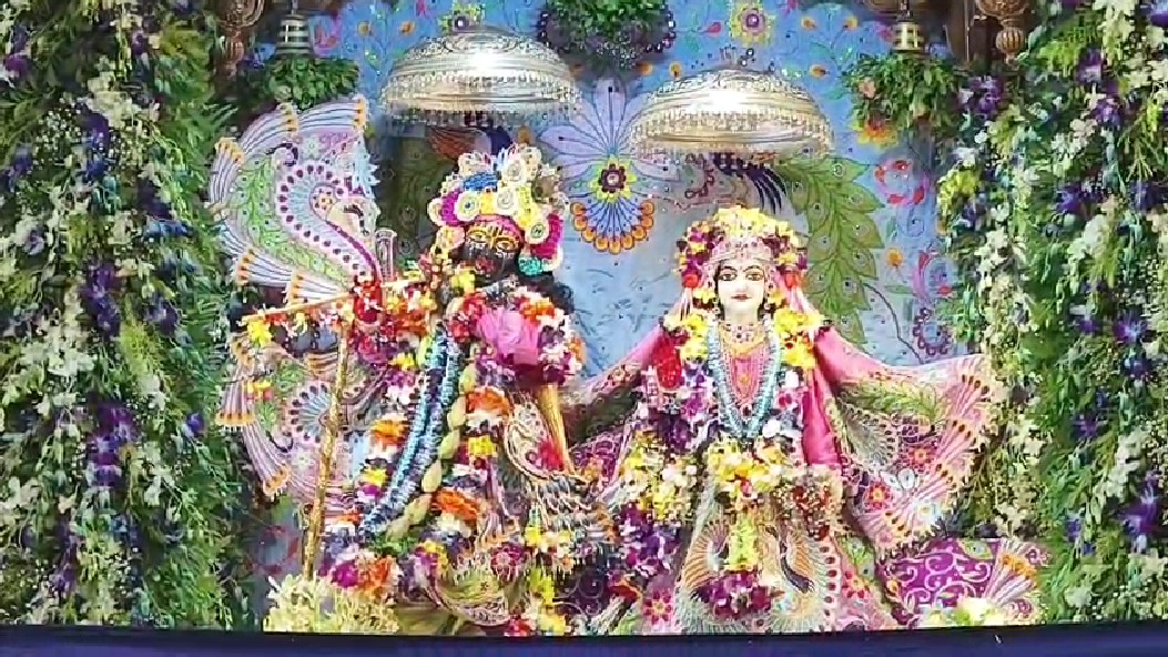 ઇસ્કોન મંદિર ખાતે કૃષ્ણ જન્મોત્સવ ની ઉજવણી