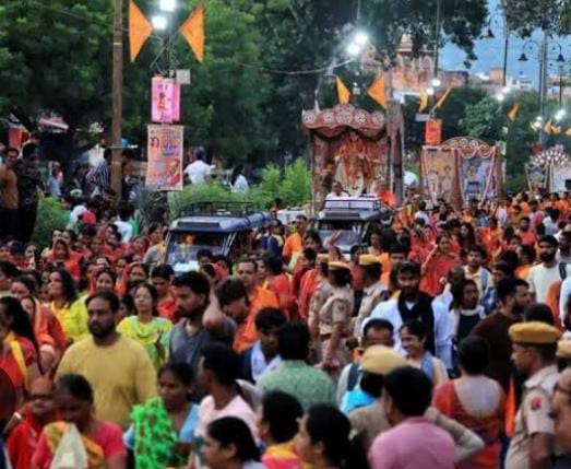 શ્રીકૃષ્ણની શોભાયાત્રા દરમિયાન રથ હાઈટેન્શન વાયરના સંપર્કમાં પાંચ શ્રદ્ધાળુઓના મોત, ચાર ઘાયલ