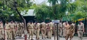 સેવન્થ ડે સ્કૂલ ખાતે ભારે પોલીસ બંદોબસ્ત 