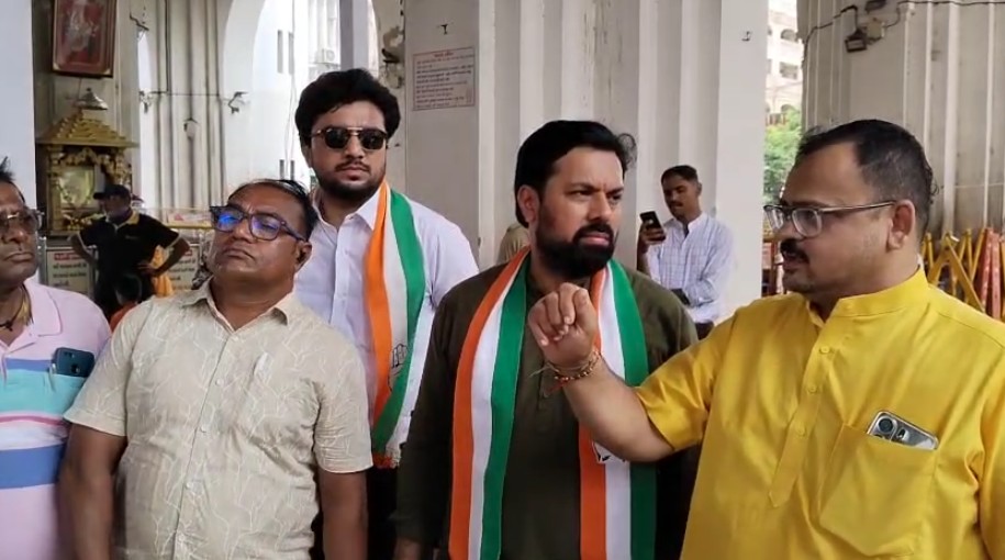 ઐતિહાસિક માંડવી ગેટના સંરક્ષણ મુદ્દે કોંગ્રેસની ચીમકી