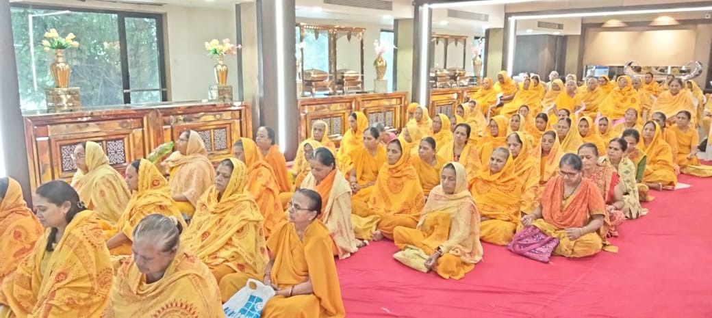  શ્રાવણી અમાસના પાવન દિવસે વડોદરા ગાયત્રી પરિવારે ગાયત્રી મહામંત્ર સાધના અને દીપયજ્ઞ યોજ્યો