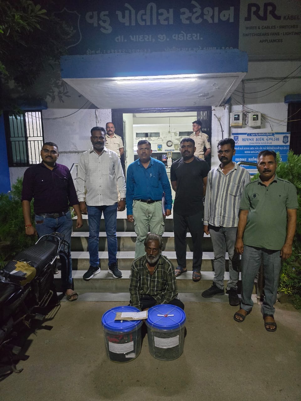 પોલીસે માદક પદાર્થ ગાંજાની હેરાફેરી કરતા એક આરોપીને ઝડપી પાડ્યો 