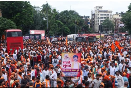 મરાઠા આરક્ષણની માગણી સાથે મનોજ જરાંગેનો મોરચો મુંબઈ આવી પહોંચ્યો 