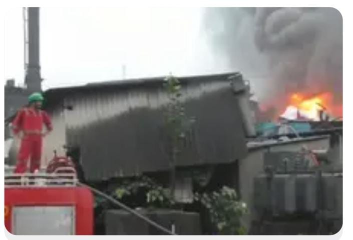 કલરકામની ફેક્ટરીમાં આજે વહેલી સવારે ભીષણ આગ: બે ના મોત