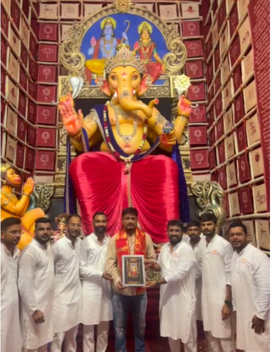 કોર્પોરેશનના આવનારા ચૂંટણીમાં વોર્ડ નં. 8ના અપક્ષ ઉમેદવાર તરીકે સ્વેજલ વ્યાસની જાહેર ઉમેદવારી બાદ, સમગ્ર વિસ્તારના 180 ગણેશ મંડળોએ આપ્યો પ્રચંડ આવકાર