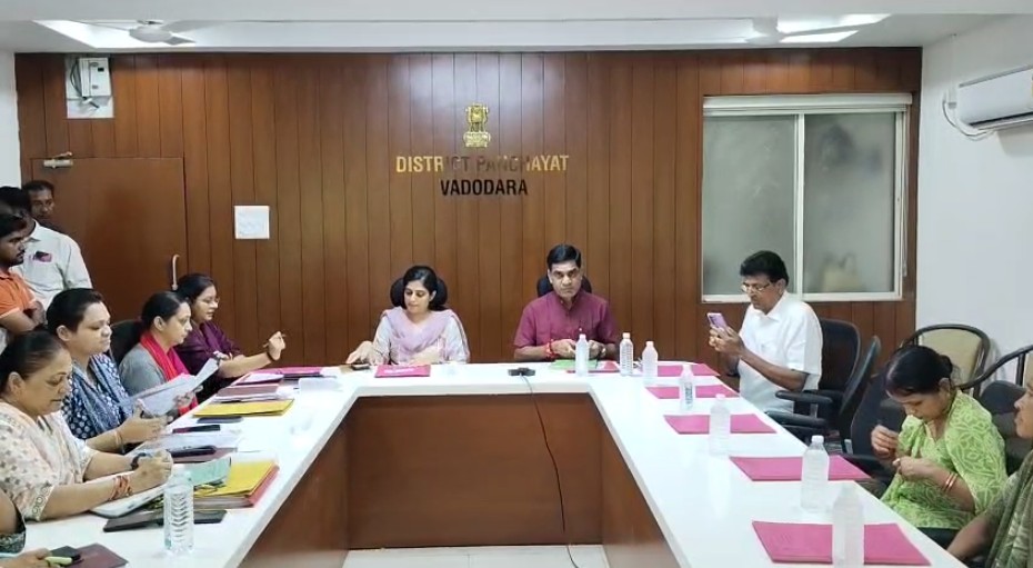 જિલ્લામાં કુલ 143 પંચાયતો નવી બનશે. બે વર્ષમાં 499 આંગણવાડી માંથી 166 નવી બનશે
