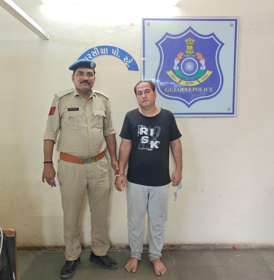 છેલ્લા એક વર્ષથી વોન્ટેડ રહેલો આરોપી ઝડપાયો