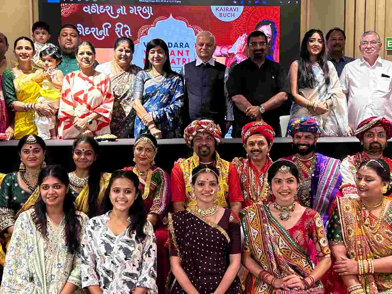 સંસ્કારનગરી વડોદરામાં ગરવી ગુજરાતની અનોખી સોડમ પ્રસરાવતા વડોદરા વાઇબ્રન્ટ નવરાત્રી ગરબાનું દ્રિતીય સંસ્કરણ 