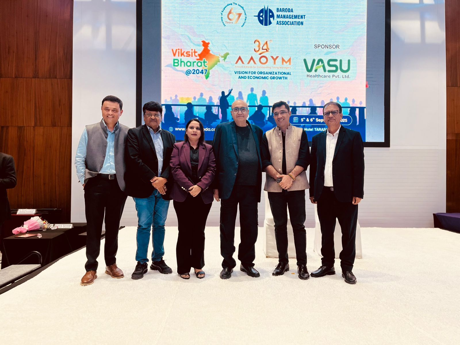 બરોડા મેનેજમેન્ટ એસોસિએશનના દ્વારા ૩૪ મો એન્યુઅલ ફોર યંગ મેનેજર એવોર્ડ યોજવામાં આવ્યો.