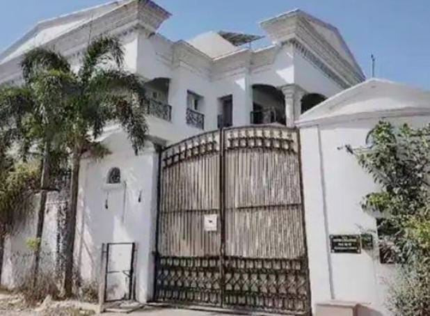 યુસુફ પઠાણના ઘર પર બુલડોઝર ચાલશે, ગુજરાત હાઈકોર્ટે આપ્યો મોટો ઝટકો