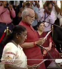 સીપી રાધાકૃષ્ણને દેશના 15માં ઉપરાષ્ટ્રપતિ પદે શપથ ગ્રહણ લીધા