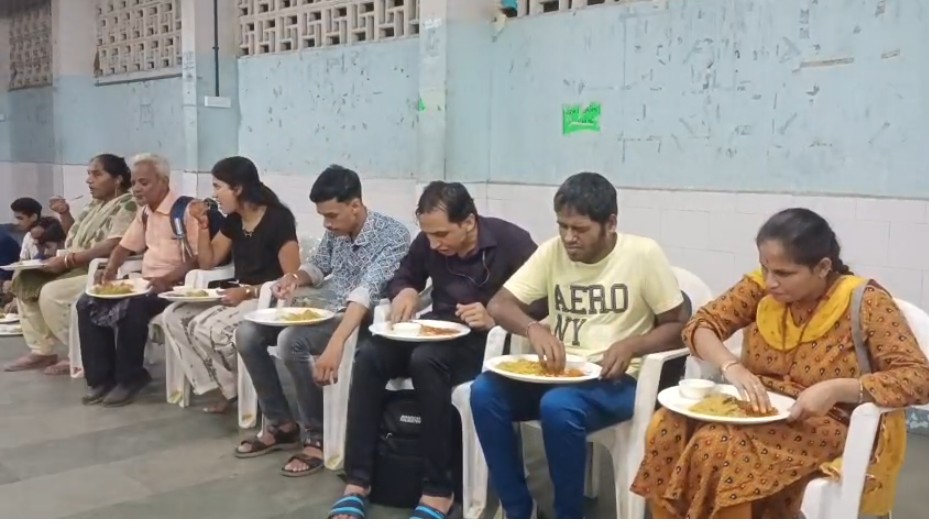 વડાપ્રધાન નરેન્દ્ર મોદીના જન્મદિવસ નિમિત્તે વોર્ડ 13 માં સેવાકીય કાર્યક્રમ