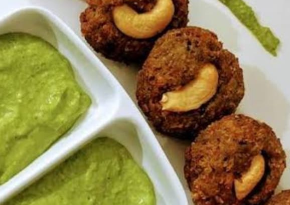 અવનવી વાનગી : કાજુવડા બનાવવાની રીત